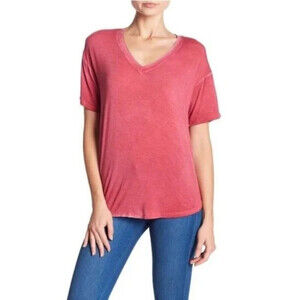 Abound Short Sleeve V Neck High/Low T-Shirt In Washed Purple Sunset Size S